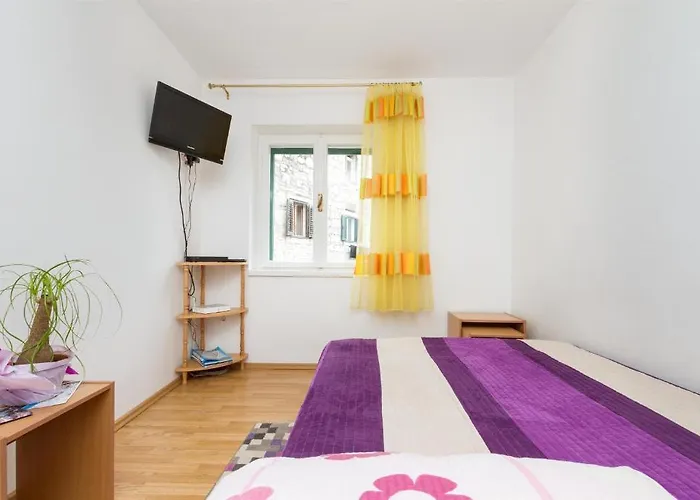 Διαμέρισμα Varos *